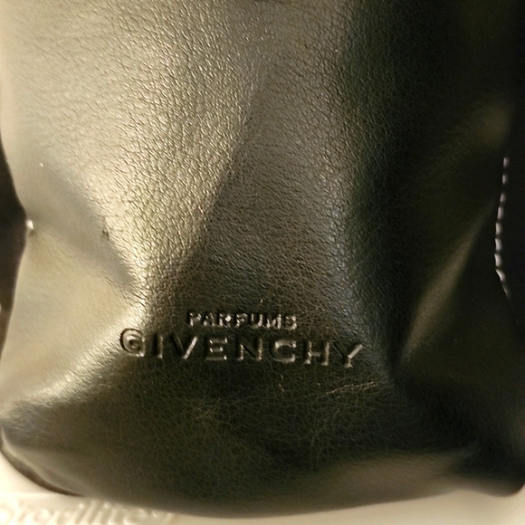 Givenchy Card Wallet w/Free Givenchy Canvas Tote Bag - Picture 13 of 16